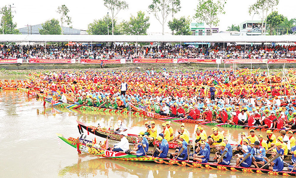 Exciting Ooc Om Boc Festival and Ngo Boat Races